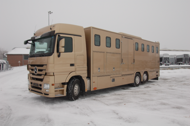 Big Equipe S 10.26
